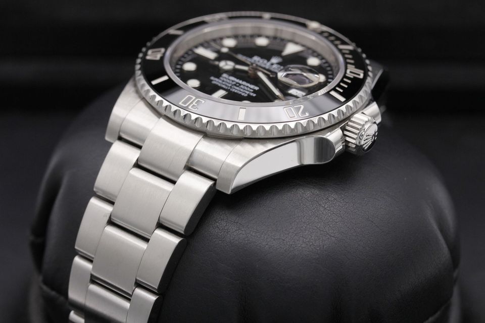 Rolex Submariner 126610 LN Image 2